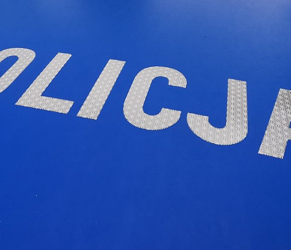 Gm. Chąśno. 19-latka straciła panowanie nad autem w Sierżnikach-327928