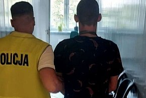 Wpadł z narkotykami w centrum Łowicza. 21-latkowi grozi więzienie-327940
