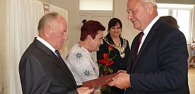 Bolimów. Medale Prezydenta RP dla 10 par małżeńskich