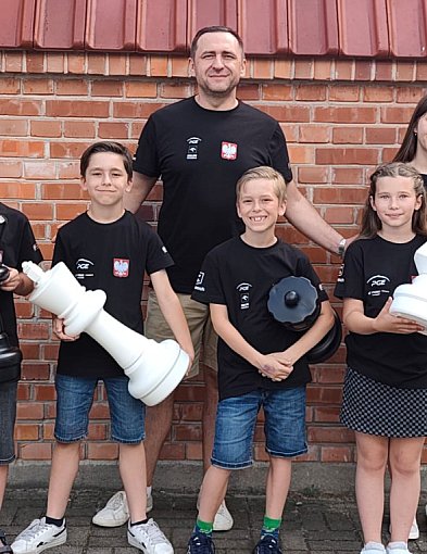 Szachiści z łowickiej „Jedynki” będą reprezentować Polskę w USA!-328697