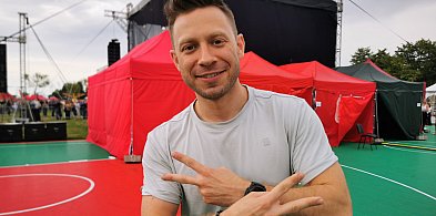 „Żono moja” zabrzmi w Swędowie! Gwiazda disco polo na dożynkach gminy Stryków -328878