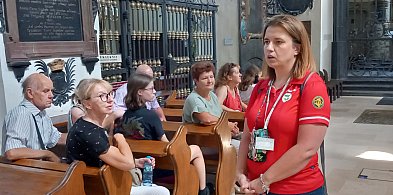 Spacer z przewodnikiem. Uczestnicy odkryli nieznany Łowicz-329120