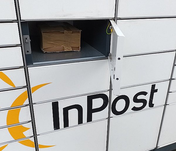 Paczkomat uratuje życie? InPost zamontuje specjalne urządzenia-329250