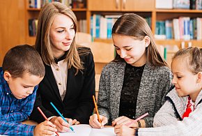 Kryzys przed nowym rokiem szkolnym. Brakuje tysięcy nauczycieli-329639