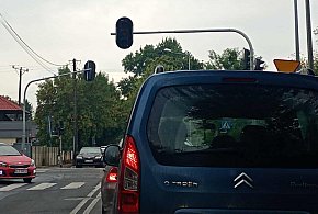 Nie działa sygnalizacja na DK92. Napięte nerwy kierowców w Łowiczu-330435