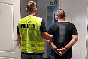 Łowicz. Uciekał motorowerem przed policjantami-330471