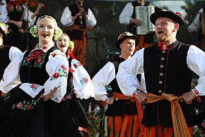 Folklor z Łowicza podbija Amerykę. Rafał Wróbel poprowadzi warsztaty w Las Vegas-331692