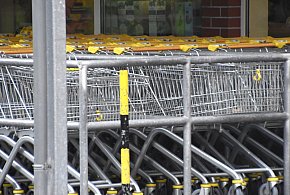 Czy 1 listopada zrobisz zakupy? Ten weekend zaskoczy wielu klientów-332519