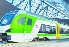 Burza o pociągi w Żychlinie-332888