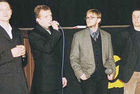 Dziupla, kino, polityka. Ta historia ma  nieoczywiste zakończenie-333146