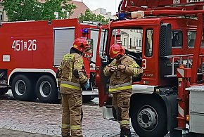 O 2.00 w nocy strażacy pomogli podnieść męża, bo żona nie dawała rady-333329