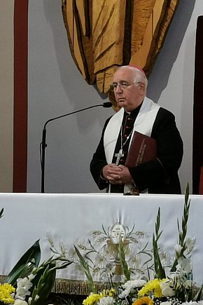 Abp Wacław Depo w parafii Boczki Chełmońskie-12473