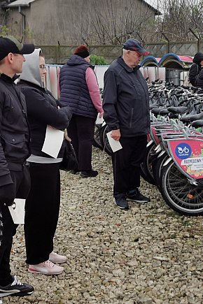 Duże zainteresowanie licytacją miejskich rowerów w Łowiczu-12611