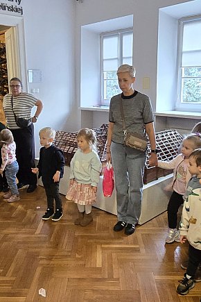 Niedźwiadki i Ślimaczki śladem Reymonta i tradycji regionu-12650