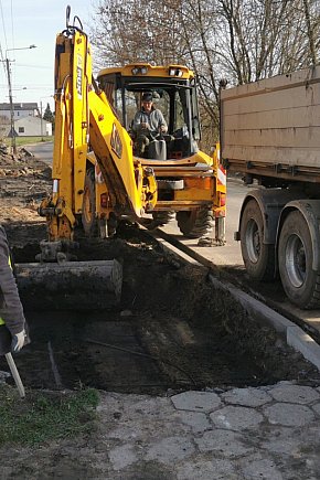 Prace na ul. Nadbzurzańskiej-12648