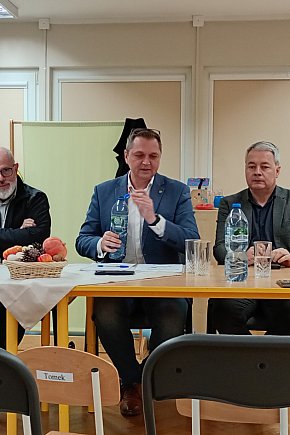 Łowicz planuje zmiany, mieszkańcy zgłaszają potrzeby-12656