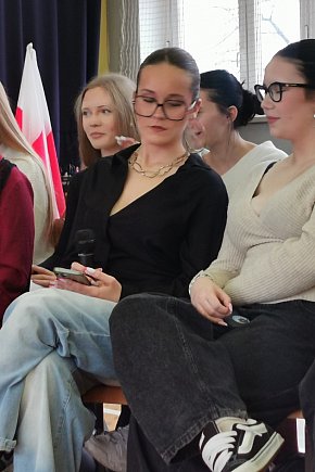 Debata o zdrowiu psychicznym w Ekonomiku-12669