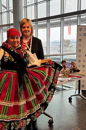 Promowali Łowicz we Wrocławiu-12709