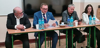 Łowicz. Burmistrz spotkał się z mieszkańcami os. Dąbrowskiego (FOTO)-333488