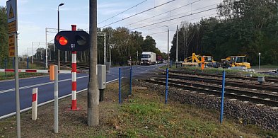 Przejazd kolejowy w Arkadii pod Łowiczem zamknięty na dłużej niż zakładano-331623
