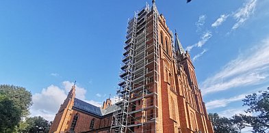 Tutaj pracują na wysokości nawet 50 metrów. I ludzie na to nie żałują-331602