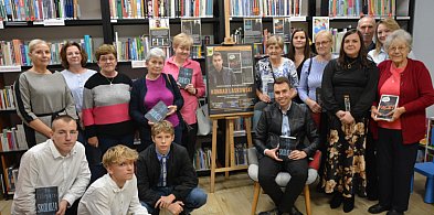 Kiernozia. Spotkanie autorskie w bibliotece. Gościem autor kryminałów-332169