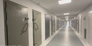 Co się wydarzyło pod murami Zakładu Karnego w Łowiczu? Policja interweniowała-332630