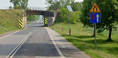 Dramat na DK14. Włączył światła awaryjne, wyszedł z kabiny i zginął-332627