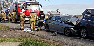 DK14. BMW uderzyło w Jaguara FOTO-332681