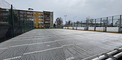 Lodowisko w Łowiczu już powstaje! Padła data otwarcia-333467