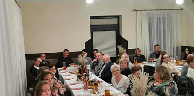 Gmina Chąśno. Gospodynie z KGW spotkały się w Sierżnikach (FOTO)-333548