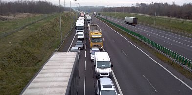 Rozpoczęły się prace remontowe na A2, są utrudnienia-332657