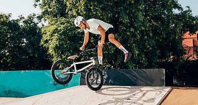 Inwestycje. Pumptrack na łowickich Błoniach coraz bliżej!-330089
