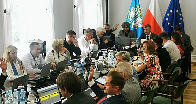 Łowicz. Jaki ma być realny wzrost podatków?-332273