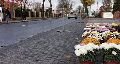 Irracjonalna decyzja? Miasto już dziś zamknęło parkingi przy cmentarzach!-332336