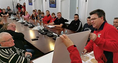 Jacek Rybus o kweście na cmentarzach - potrzeby są olbrzymie-332516