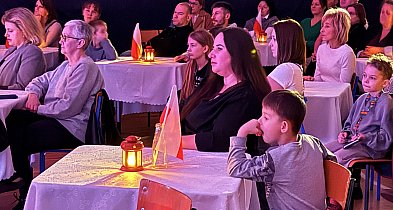 Patriotyczne w SP 4. Uczniowie przywołali ducha niepodległości-333413