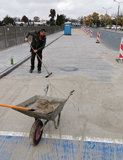 Parking gotowy ale korzystać jeszcze nie wolno-331722
