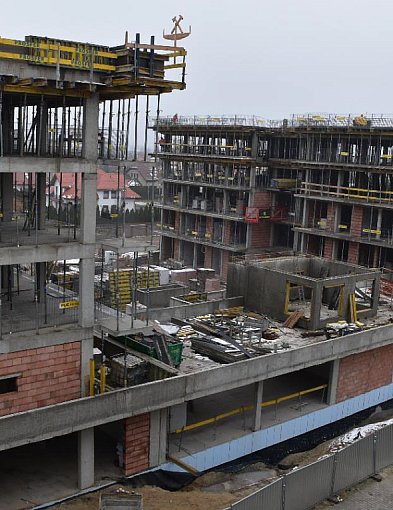Nowe bloki na Bratkowicach nabierają kształtów. Mamy najnowsze zdjęcia z budowy-333981