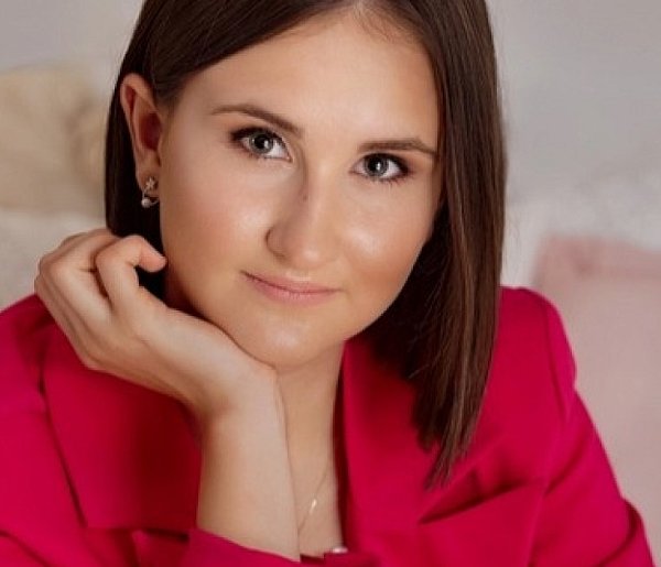 Powiat Łowicki promuje talenty. Cykl koncertów otworzy Malwina Ciesielska -331148