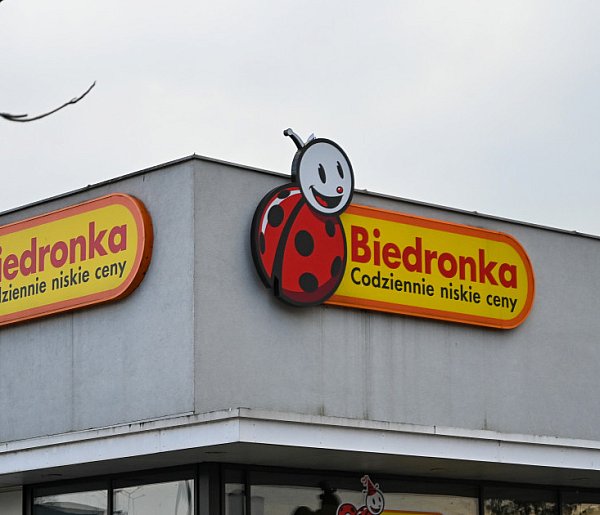 Nowe rozwiązanie w popularnej sieci. Ma ułatwić codzienne zakupy-331625
