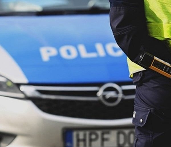 Powiat Łowicki. Rowerzyści dostali mandaty po 2,5 tys. zł!-332201