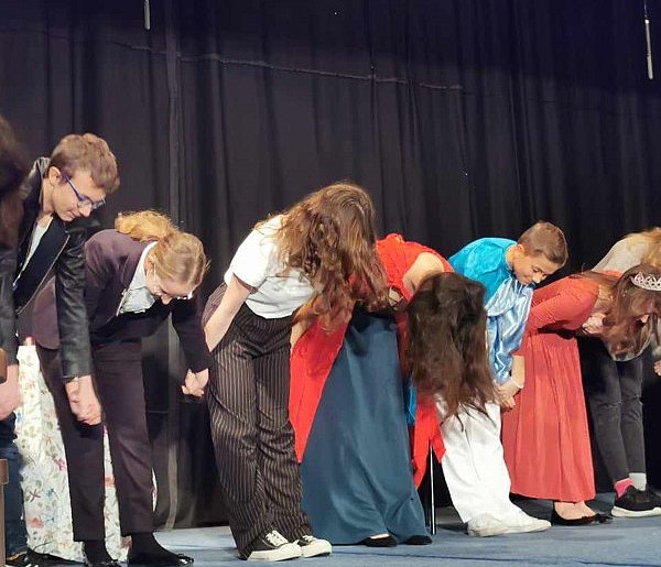 Łowicz. Przed nami święto teatru. Dla młodych aktorów to szkoła emocji-332699