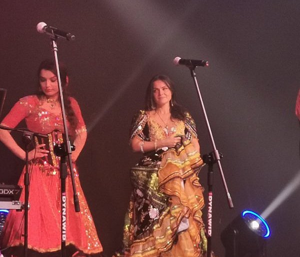 Łowicz: Publiczność zachwycona koncertem Don Vasyla i Gwiazd Cygańskiej Pieśni-332933