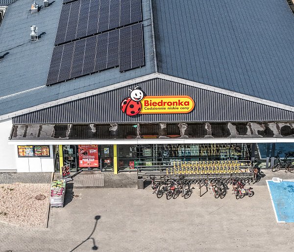 Biedronka zapłaci potężną karę. Sieć kusiła niejasną promocją-333972