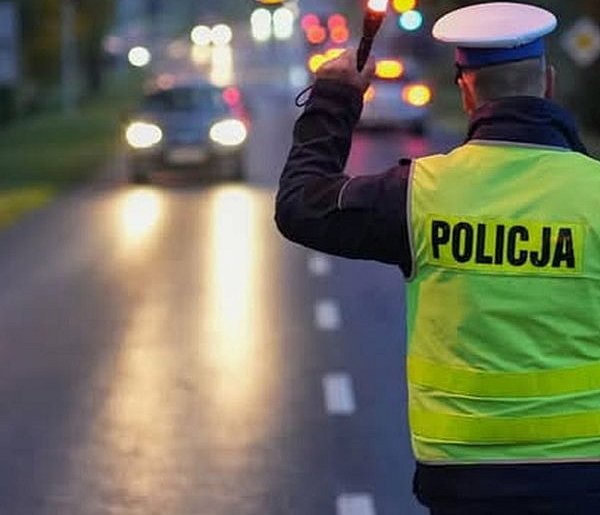 Kierowca z promilami zatrzymany dzięki reakcji świadka-333990