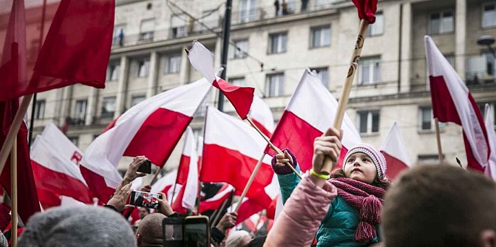 Łowiczanie na Marszu Niepodległości. Ostrzeżenie-333161