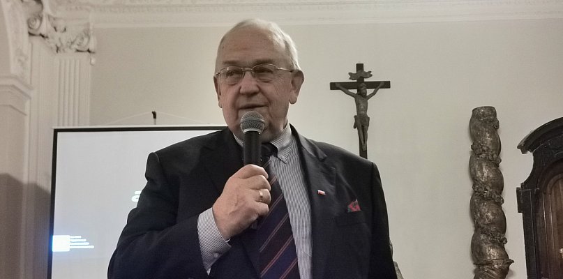 Miklas w Łowiczu: sportowe legendy na ekranie - 333257