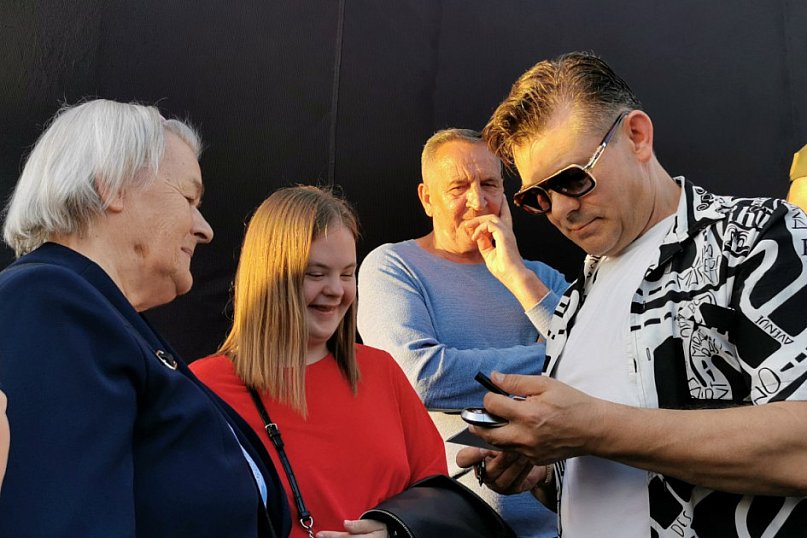 Zenek Martyniuk zaśpiewał i spotkał się z publicznoscią