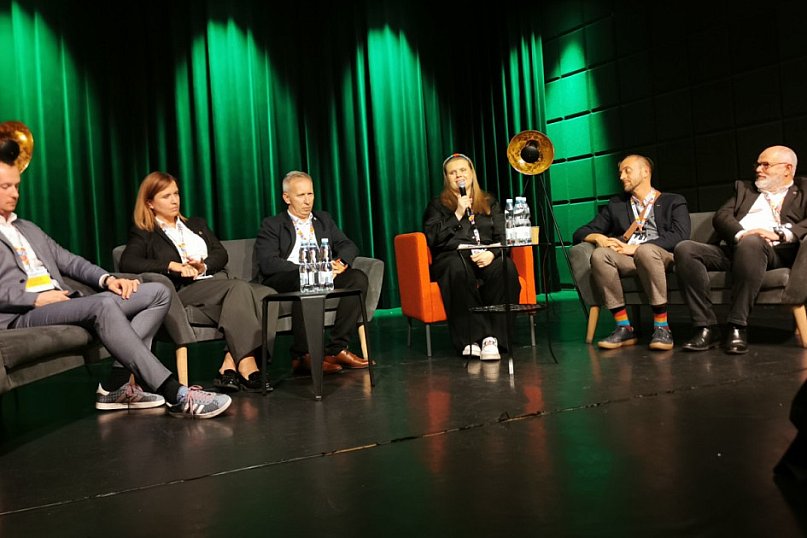 Debata o cyberbezpieczeństwie w ŁOK